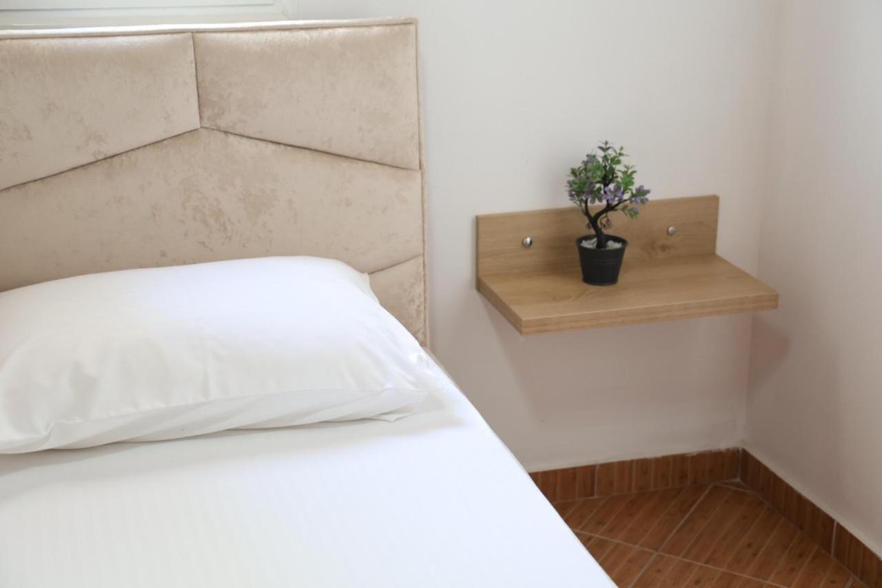 Apartments Villa Luti Stjar ภายนอก รูปภาพ